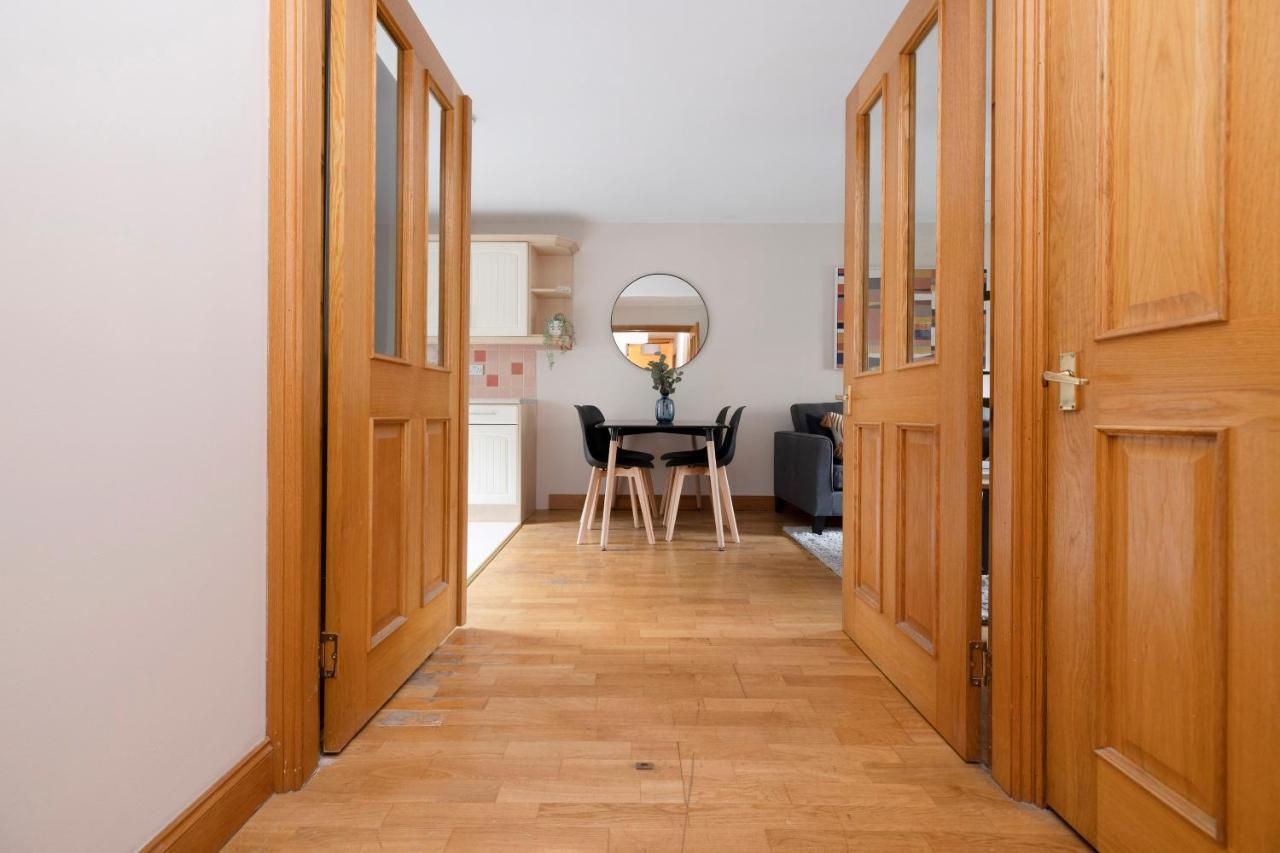 Joivy Bright And Cosy Flat Near The Scotland Gallery EDI Eksteriør billede
